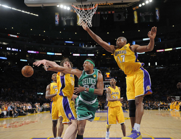 四次触球就 四次触球就