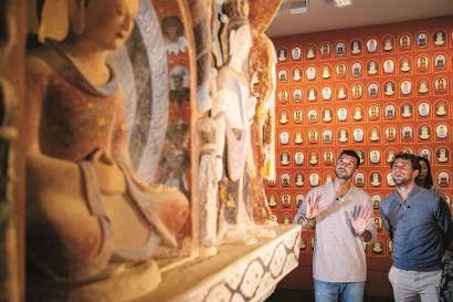 凭借自己的 凭借自己的