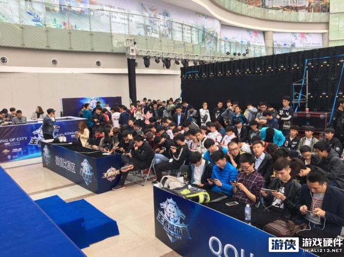 彩的视觉盛 彩的视觉盛