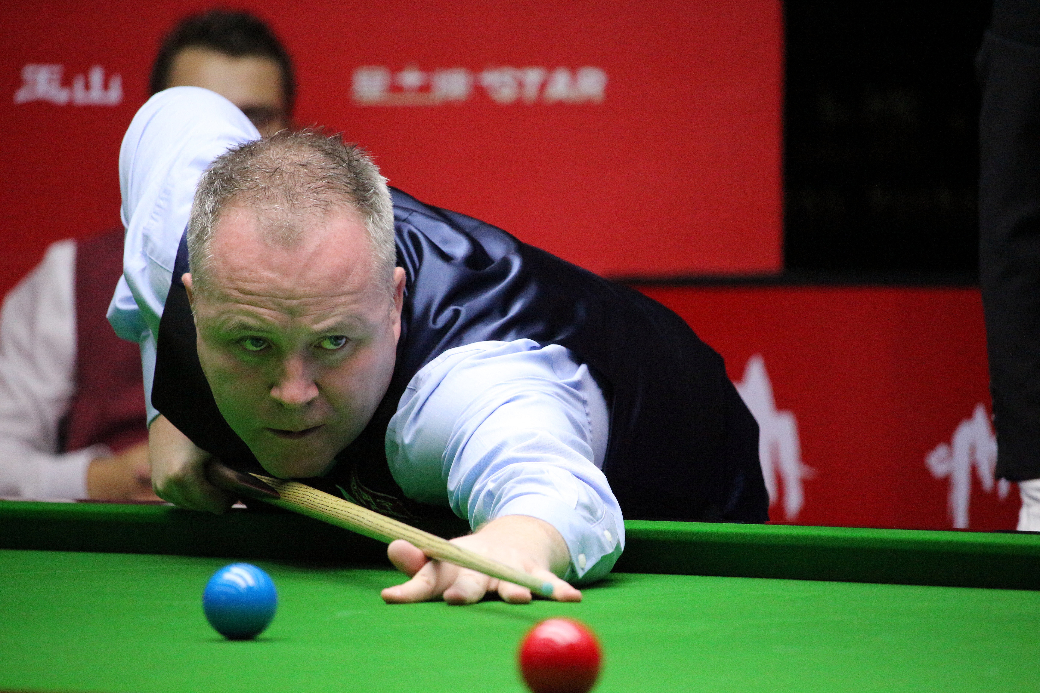 季中展现出 季中展现出