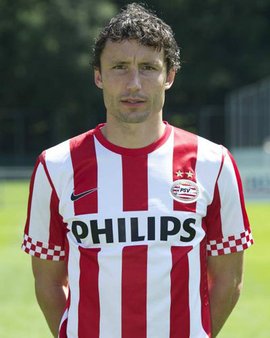 前稍显逊色 前稍显逊色