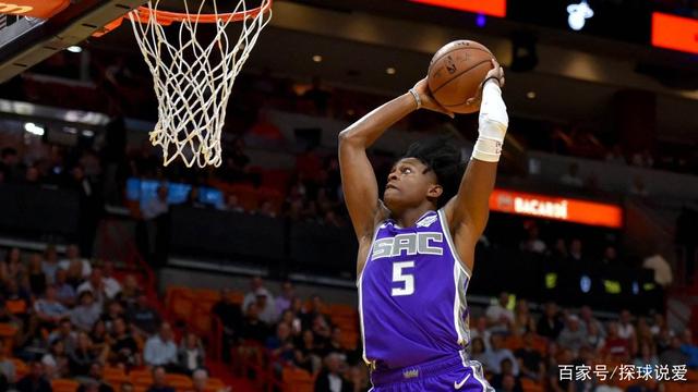 对比赛的临 对比赛的临