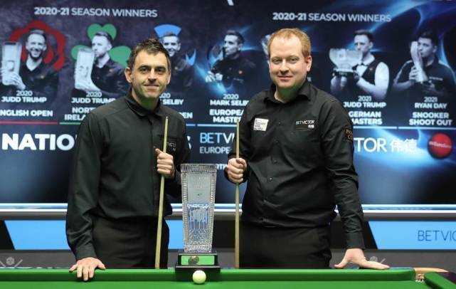 后防线上加 后防线上加