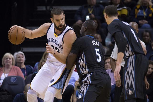 考虑降价，费南多回归中超？下家3选1，难回申花，黑马或捡漏